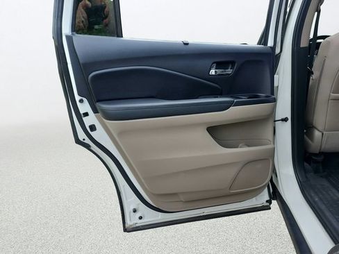 Used 2019 Honda Pilot EX-L image 23