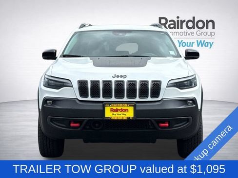 Used 2022 Jeep Cherokee Trailhawk w/ Trailer Tow Group AWD/4WD image 2