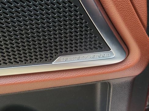 Used 2023 Kia Telluride SX Prestige AWD/4WD image 25