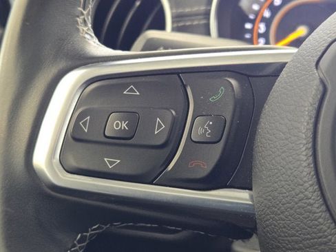 Used 2020 Jeep Gladiator Overland AWD/4WD image 26