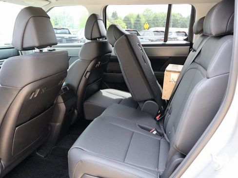 New 2025 Hyundai Santa Fe SEL image 19