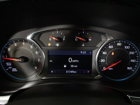 Used 2023 Chevrolet Traverse LT FWD image 45