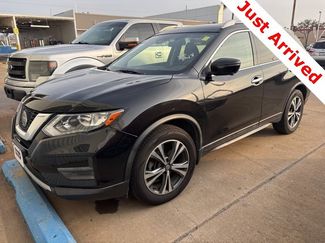 Used 2019 Nissan Rogue SV w/ Premium Package video 1