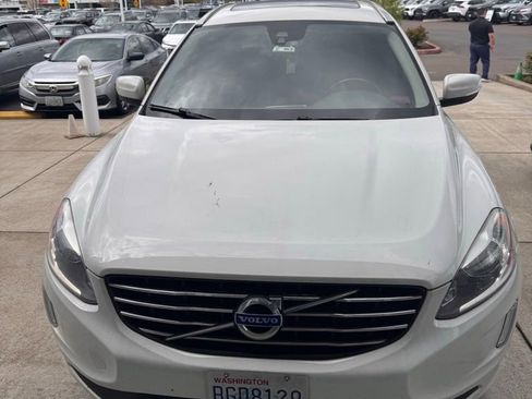 Used 2015 Volvo XC60 T5 Premier image 1