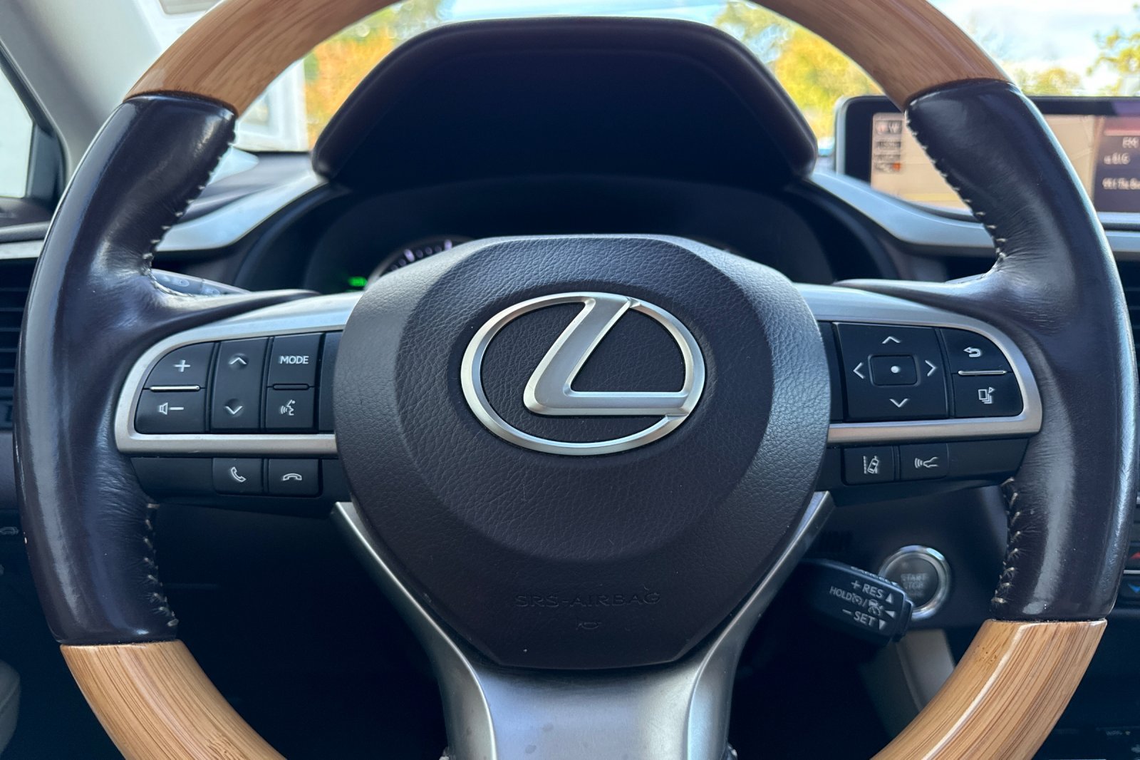 Used 2017 Lexus RX 350 AWD w/ Premium Package image 24
