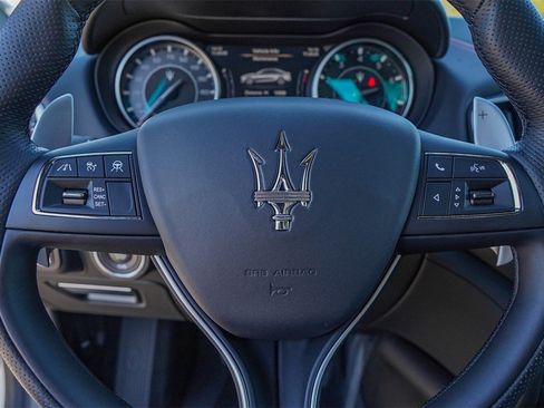 Certified 2024 Maserati Ghibli Modena Q4 image 12