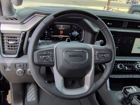 New 2026 GMC Sierra 1500 Denali AWD/4WD image 17