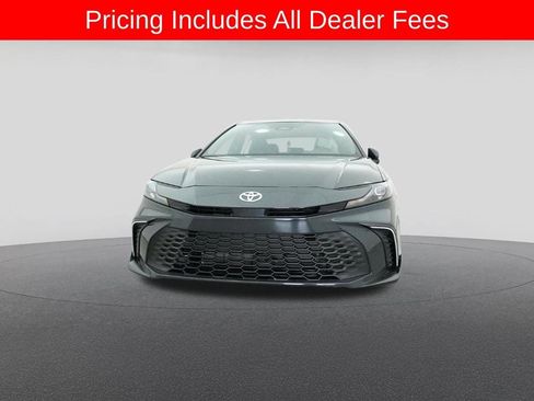 New 2026 Toyota Camry SE FWD image 31