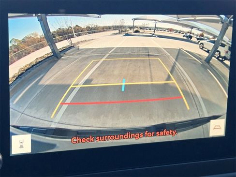 Used 2025 Toyota Tacoma SR image 18