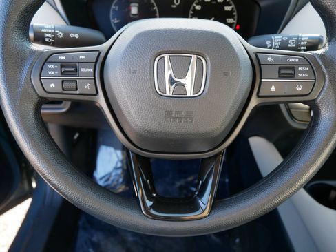 Used 2024 Honda HR-V LX image 25