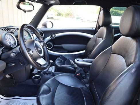 Used 2009 MINI Cooper Clubman John Cooper Works image 17