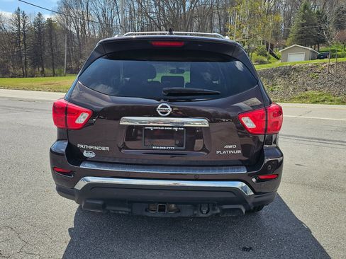 Used 2020 Nissan Pathfinder Platinum image 13