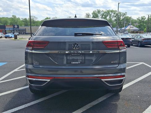 Used 2022 Volkswagen Atlas Cross Sport SEL AWD/4WD image 5