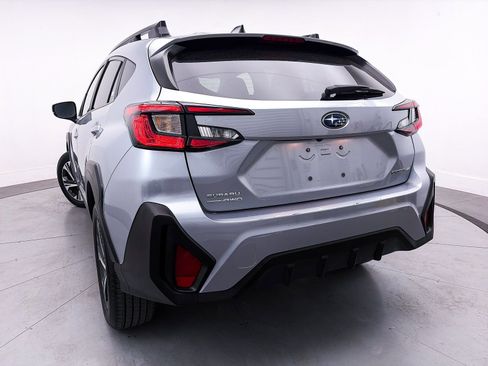 Used 2024 Subaru Crosstrek 2.0i Premium image 4