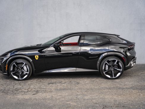 Used 2025 Ferrari Purosangue AWD/4WD image 2
