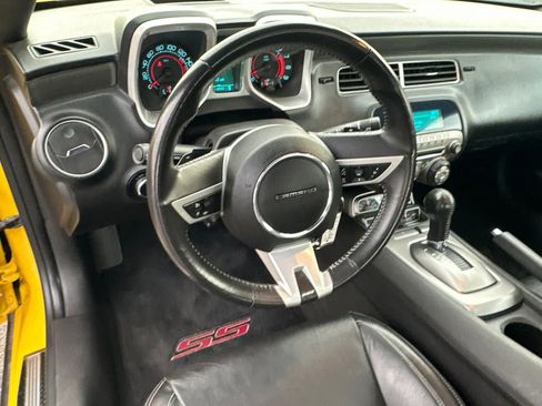 Used 2011 Chevrolet Camaro SS w/ RS Package image 15
