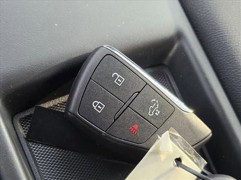 New 2026 Chevrolet Silverado 1500 W/T image 31