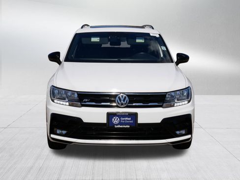 Used 2021 Volkswagen Tiguan SE R-Line AWD/4WD image 2