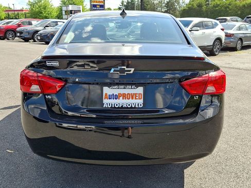 Used 2017 Chevrolet Impala LT FWD image 5