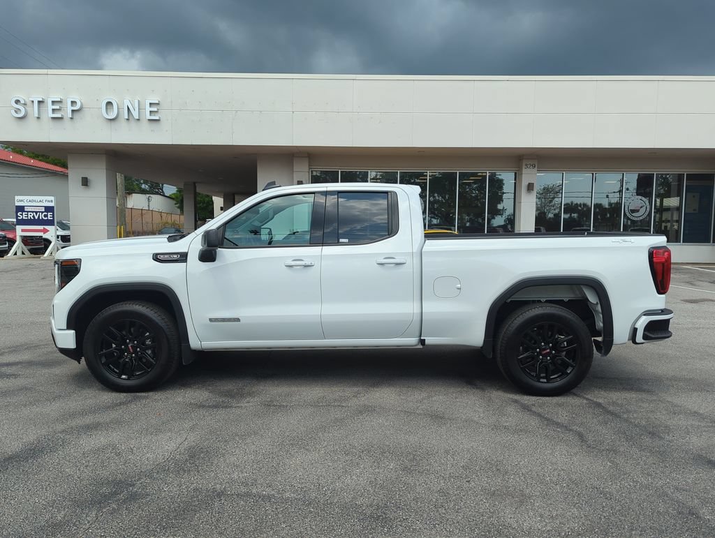 Used 2025 GMC Sierra 1500 Elevation AWD/4WD image 3