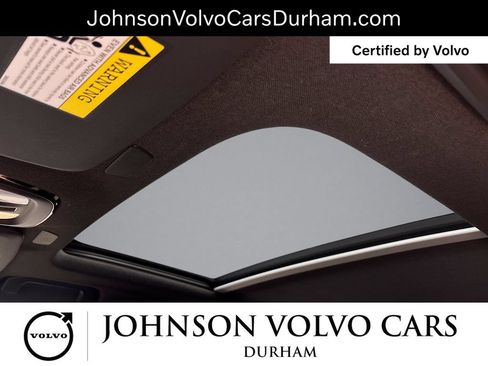 Certified 2024 Volvo XC40 Recharge Ultimate RWD image 17