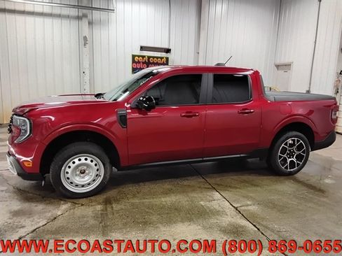 Used 2025 Ford Maverick Lariat w/ 4K Tow Package AWD/4WD image 5