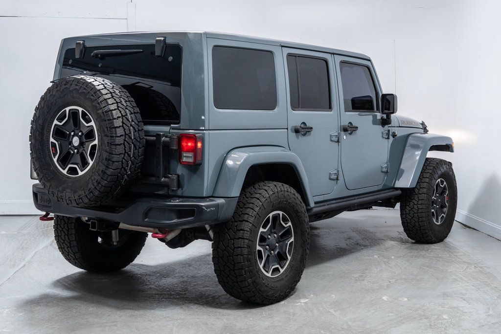 Used 2015 Jeep Wrangler Unlimited Rubicon AWD/4WD image 7