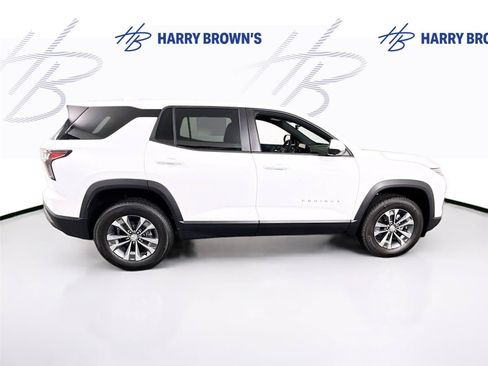 New 2026 Chevrolet Equinox LT w/ Convenience Package II AWD/4WD image 31