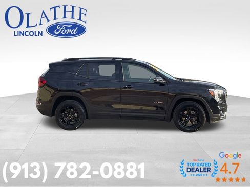 Used 2023 GMC Terrain AT4 image 6