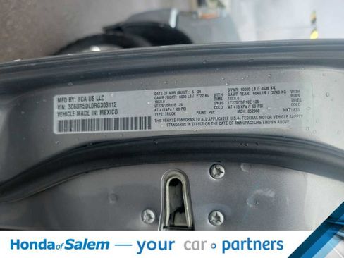 Used 2024 RAM 2500 Big Horn image 21