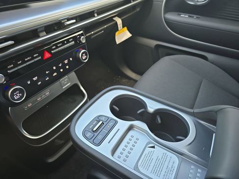 New 2026 Hyundai Ioniq 9 S RWD image 26
