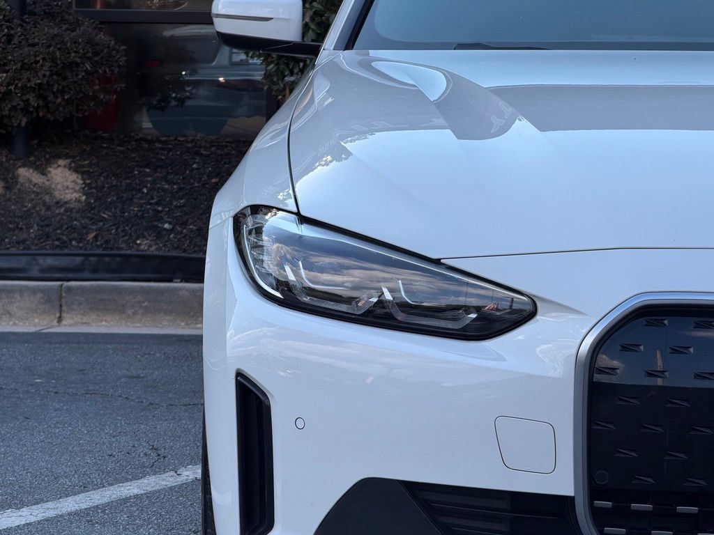 Used 2024 BMW i4 eDrive40 w/ Premium Package RWD image 4