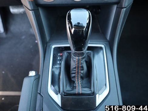 Used 2019 Subaru Crosstrek 2.0i Limited w/ Moonroof Package w/Navigation image 21