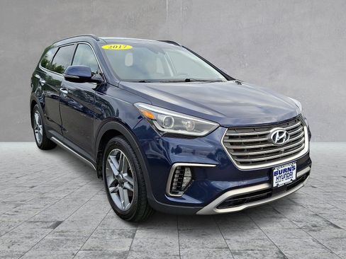 Used 2017 Hyundai Santa Fe Limited AWD/4WD image 3