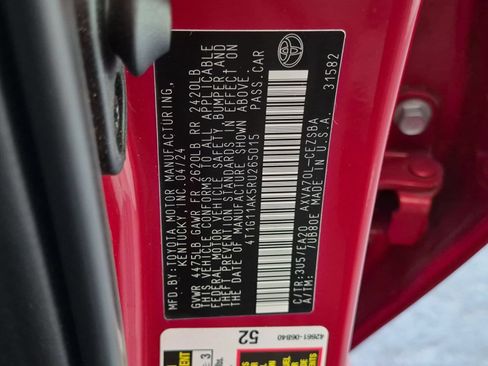 Used 2024 Toyota Camry SE FWD image 30