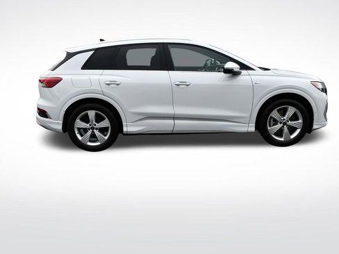 Certified 2024 Audi Q4 e-tron Prestige AWD/4WD image 9