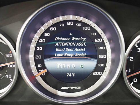 Used 2014 Mercedes-Benz E 63 AMG 4MATIC Sedan image 12