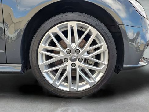 Used 2018 Audi A3 e-tron Prestige w/ Prestige Package image 11