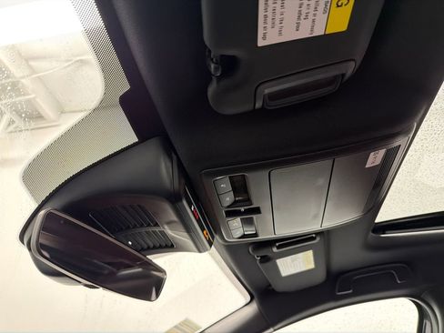 New 2026 MAZDA MAZDA3 Carbon image 32