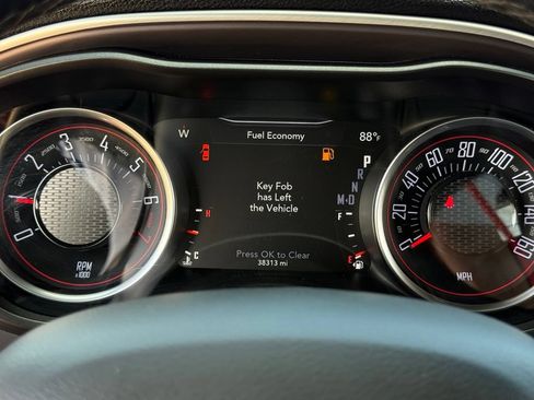 Used 2021 Dodge Challenger SXT RWD image 14