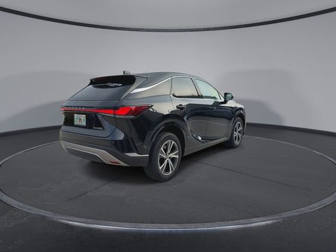 Used 2026 Lexus RX 350 FWD w/ Accessory Package (Z1) image 8