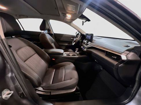 Used 2025 Nissan Altima 2.5 SV w/ SV Special Edition Package FWD image 20