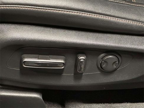 Certified 2025 Honda CR-V Sport Touring image 16