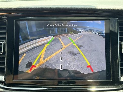 Used 2025 Dodge Durango GT AWD/4WD image 27