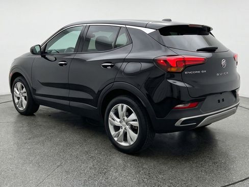 Used 2025 Buick Encore GX Preferred AWD/4WD image 6