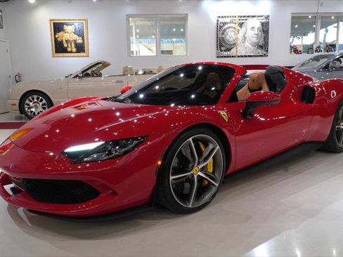 Used 2025 Ferrari 296 GTS image 5