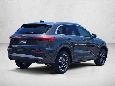 Certified 2025 Audi Q5 Premium w/ Convenience Package AWD/4WD image 5