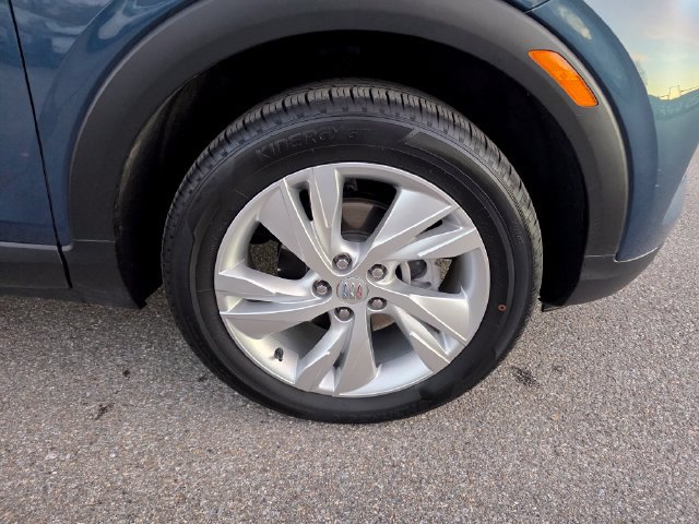 Used 2024 Buick Encore GX Preferred w/ Comfort Package AWD/4WD image 12