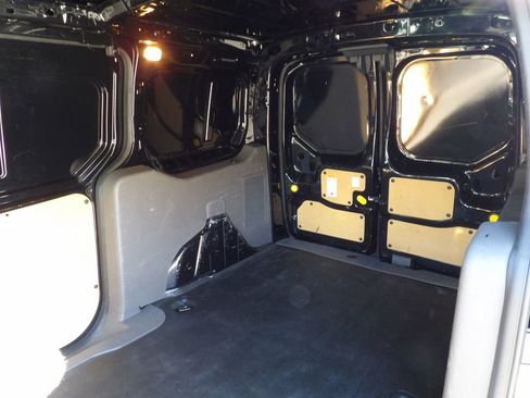 Used 2022 Ford Transit Connect XL image 30