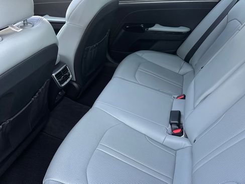 Used 2021 Kia K5 EX image 12